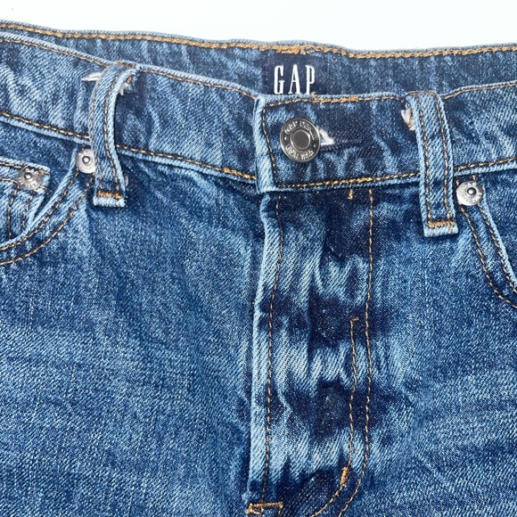 GAP Denim Shorts - Picture 5 of 10